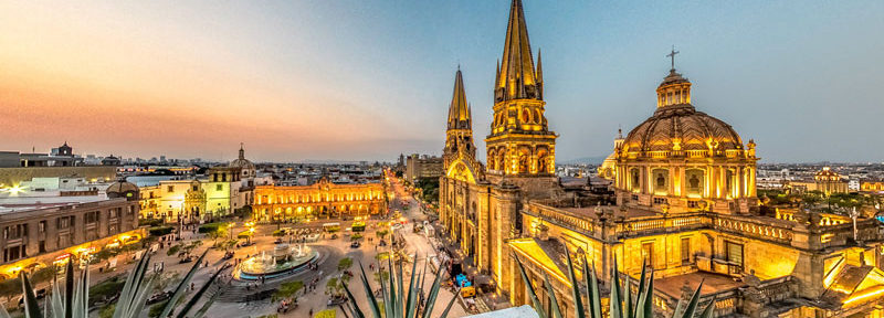 Kota Terbaik di Meksiko untuk Mempekerjakan Pengembang Software